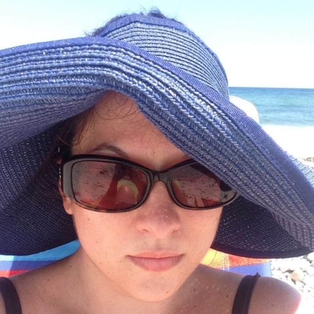 Meet your Posher, Amy